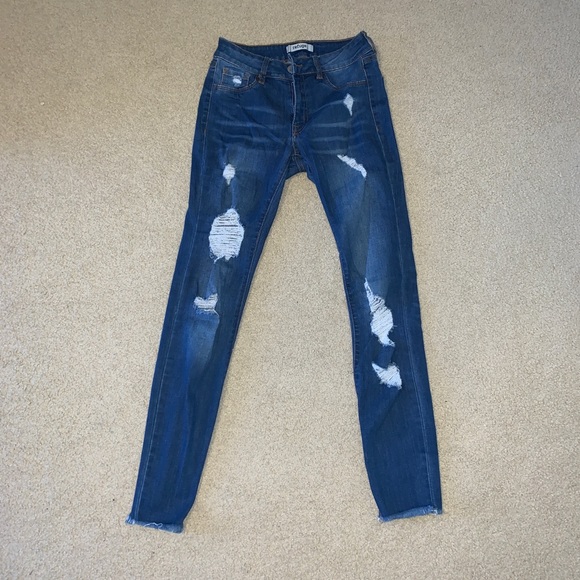 Jeans - Picture 1 of 2